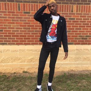 Meet your Posher, Elijah